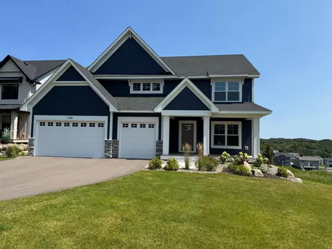 7334 Ambercrest Curv, Inver Grove Heights, MN 55077