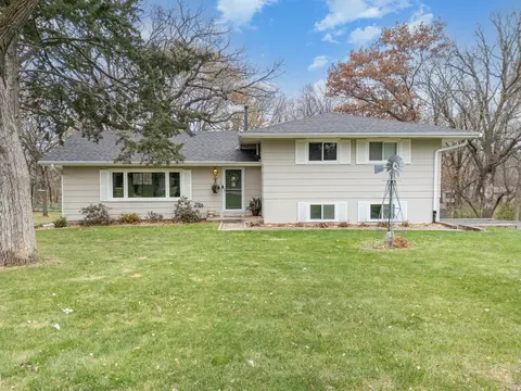 11620 Leeward Ave S, Hastings, MN 55033