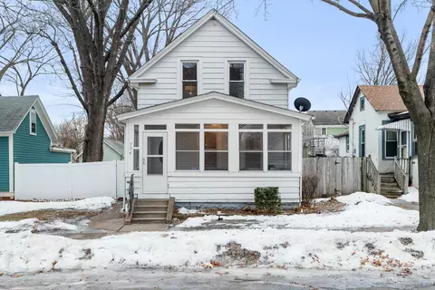 534 Thomas Ave, Saint Paul, MN 55103