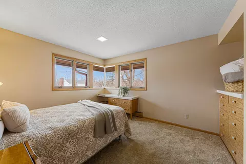 330 5th Ave SW, Faribault, MN 55021 photo 27