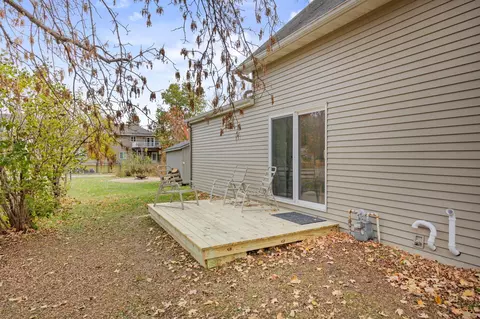 Exterior - 406 3rd Ave NW, Buffalo, MN 55313 photo 3 of 4