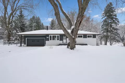 9700 68th Ct N, Stillwater, MN 55082