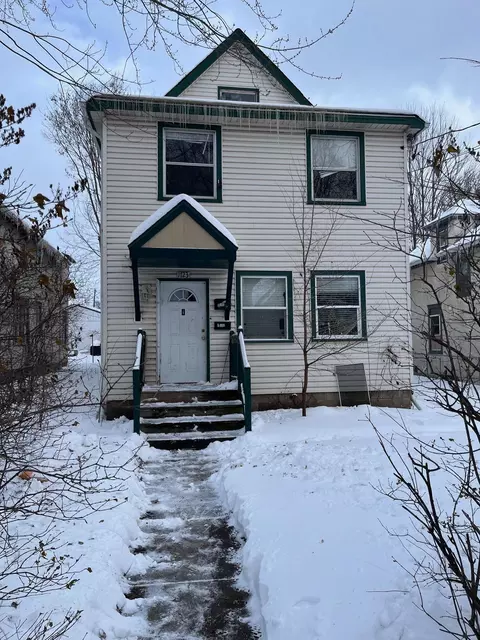 1723 3rd St NE, Minneapolis, MN 55413