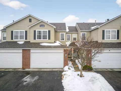 5130 Holly Ln N #2, Plymouth, MN 55446