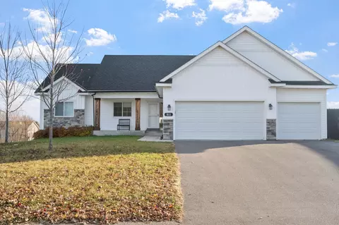 811 Morrison Ave, Annandale, MN 55302