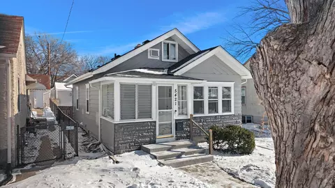5421 30th Ave S, Minneapolis, MN 55417
