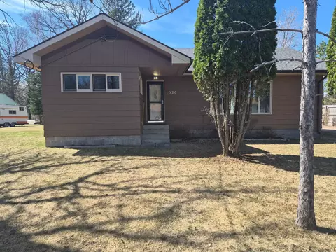 1520 10th Ave, International Falls, MN 56649