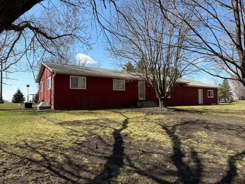204 S Schendel St, Blomkest, MN 56216