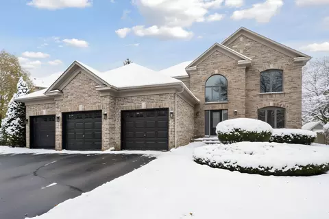639 Carver Bluffs Pkwy, Carver, MN 55315
