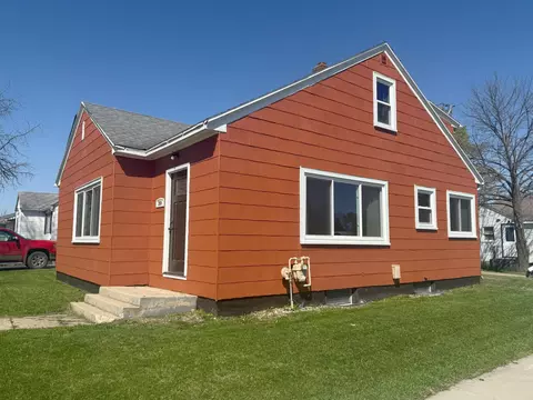Exterior - 309 3rd Ave E, Ada, MN 56510 photo 2 of 4