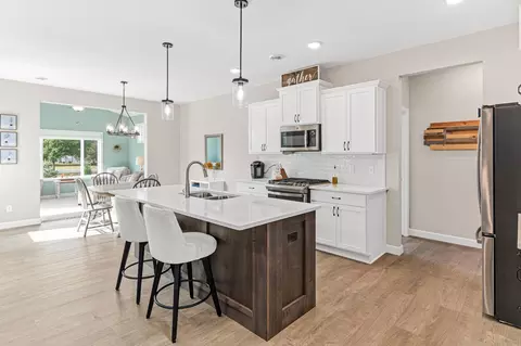 347 Riverview Cir, Hanover, MN 55341 photo 8