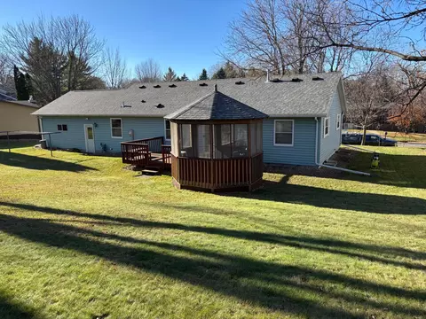 2316 Hallquist Ave, Red Wing, MN 55066