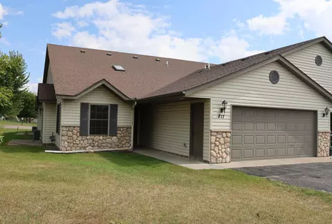 811 Stonehaven Path, Milaca, MN 56353 photo 2