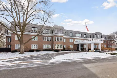 6105 Eden Prairie Rd #A12, Edina, MN 55436