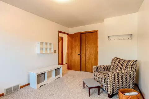 7223 109th Cir N, Champlin, MN 55316 photo 16