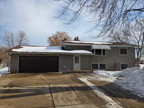 29 Ben Nevis Ln, Waite Park, MN 56387
