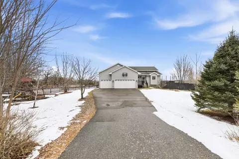 30127 105th St, Princeton, MN 55371