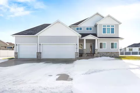 2135 14th St W, West Fargo, ND 58078