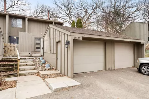 16102 18th Pl N, Plymouth, MN 55447