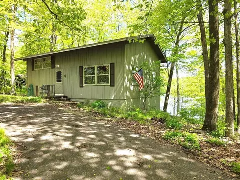2667 2 14 St, Cumberland, WI 54829
