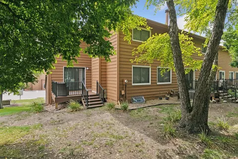 Exterior - 1603 Raindrop Dr, Eagan, MN 55121 photo 4 of 8