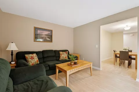 Living - 1603 Raindrop Dr, Eagan, MN 55121 photo 4 of 5
