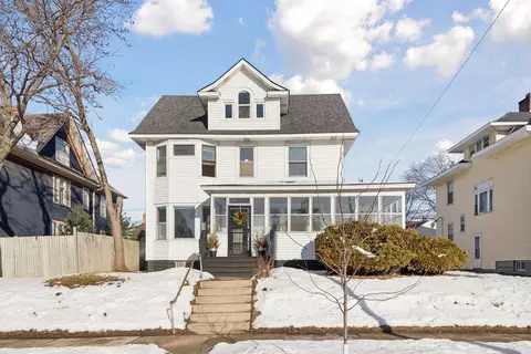 955 Marshall Ave, Saint Paul, MN 55104