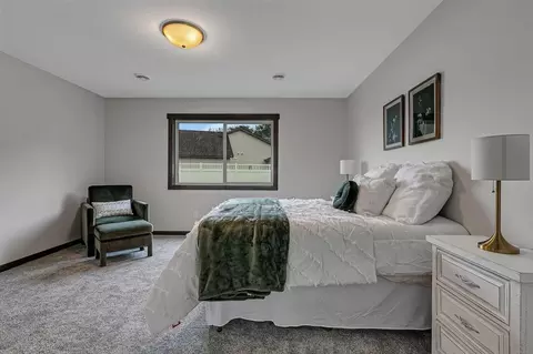 Bedroom - 5815 Rivers Edge Dr, Saint Cloud, MN 56303 photo 2 of 4