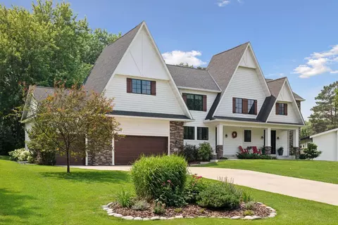 6004 Arbour Ln, Edina, MN 55436