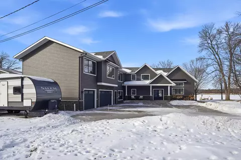 309 Chinook Ave SW, Avon, MN 56310