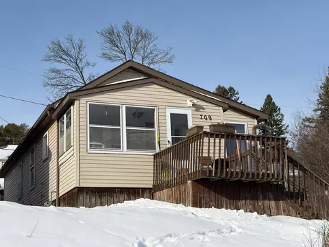 709 E 13th St, Duluth, MN 55805 photo 3