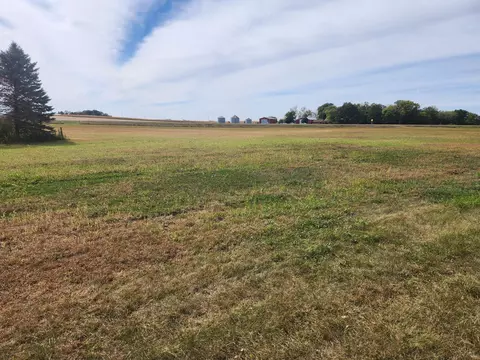 tbd Edgewater Rd, Lake Crystal, MN 56055