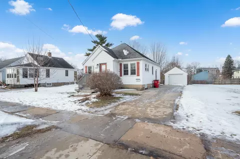 1025 9th Ave SE, Rochester, MN 55904