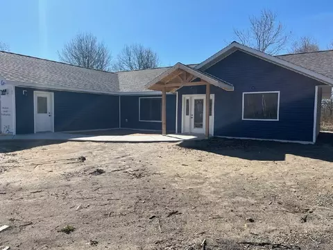 2029 Red Rose Dr NW, Bemidji, MN 56601