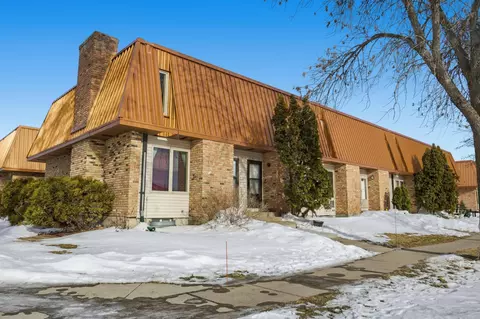 306 13th Ave E, West Fargo, ND 58078