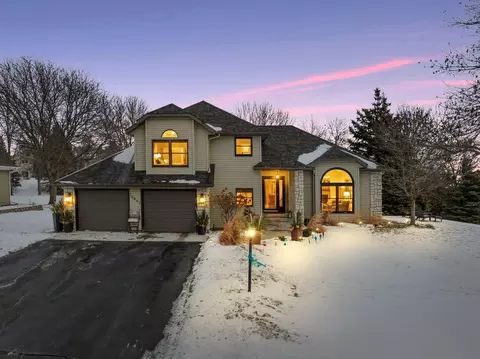 16862 Illinois Ave, Lakeville, MN 55044