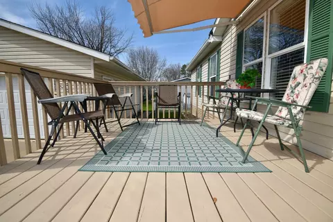 Exterior - 704 1st St E, Milaca, MN 56353 photo 4 of 9