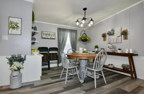 Dining - 704 1st St E, Milaca, MN 56353 photo 4 of 7