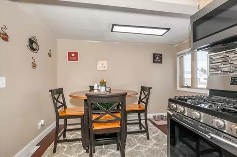 Dining - 5219 E 2nd St, Superior, WI 54880 photo 2 of 2