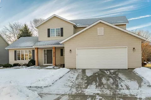 926 Plymouth Ln NW, Rochester, MN 55901