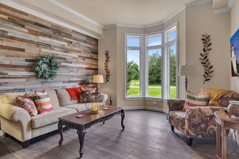 Living - 2607 Regal Rd, Saint Cloud, MN 56301 photo 2 of 7