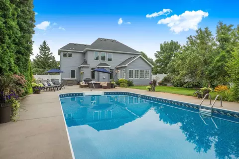 Exterior - 2607 Regal Rd, Saint Cloud, MN 56301 photo 17 of 25