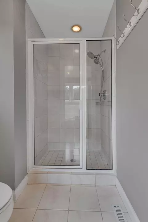 Bath - 2607 Regal Rd, Saint Cloud, MN 56301 photo 5 of 8