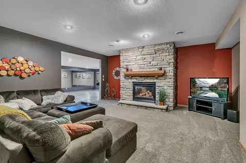 Living - 2607 Regal Rd, Saint Cloud, MN 56301 photo 6 of 7