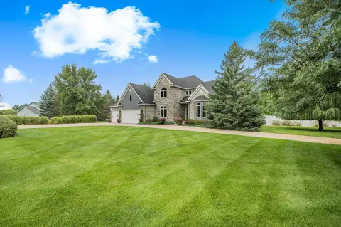 Exterior - 2607 Regal Rd, Saint Cloud, MN 56301 photo 3 of 25