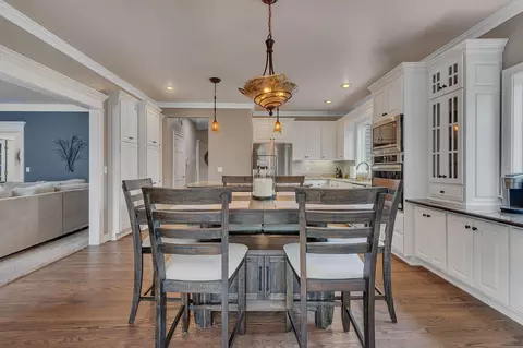 Dining - 2607 Regal Rd, Saint Cloud, MN 56301 photo 4 of 5