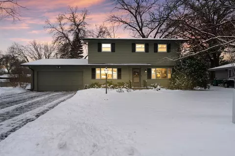 204 104th Ln NW, Coon Rapids, MN 55448