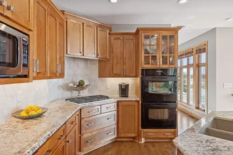 Kitchen - 1207 Adrian Dr, Chaska, MN 55318 photo 2 of 5