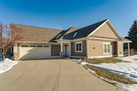 2359 Weston Pl SW, Rochester, MN 55902