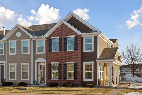 8398 Jonquil Ln N, Maple Grove, MN 55369